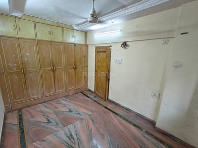 Living Room Image of 800 Sq.ft 2 BHK Apartment / Flat for rent in Vasant Vihar Complax, Thane West Thane for Rs. 33000