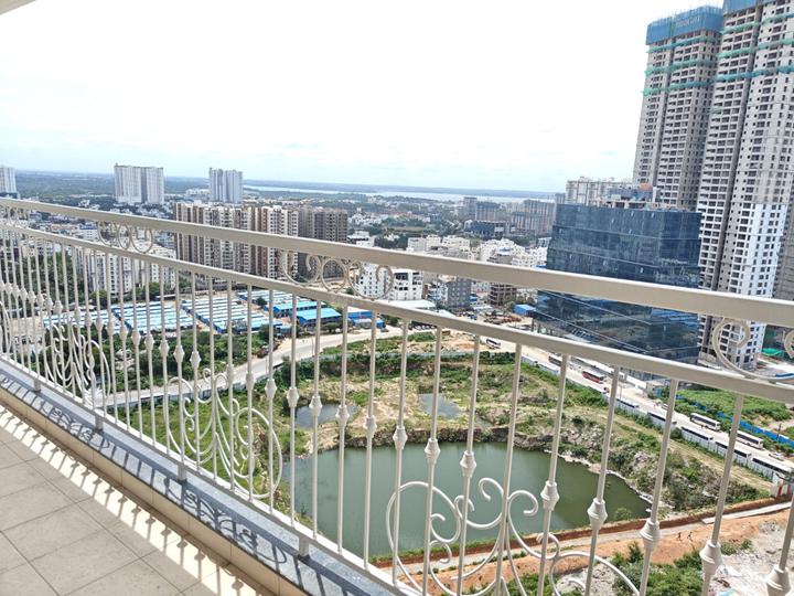 Prestige Beverly Hills Main Image 1