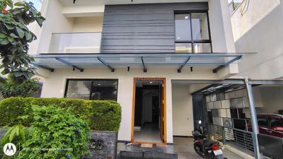 Building Image of 2000 Sq.ft 3 BHK Villa for rent in 42 Queen’s Square, Sarjapur Bengaluru for Rs. 55000