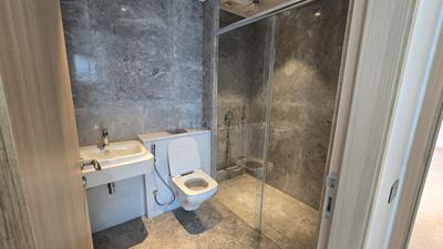 Image of 1500 Sq.ft 3 BHK Apartment / Flat for rent in Rustomjee Crown, Prabhadevi, Mumbai for Rs. 300001