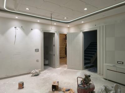 Living Room Image of 2400 Sq.ft 4 BHK Builder Floor for sale in Vasundhara Ghaziabad for Rs. 23000000