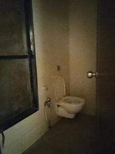 Common Bathroom Image of 1700 Sq.ft 3 BHK Apartment / Flat for sale in Gahlot Avenue, Seawoods Navi Mumbai for Rs. 35000000