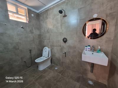 Bathroom Image of 1602 Sq.ft 3 BHK Apartment / Flat for rent in Pundag Ranchi for Rs. 25000