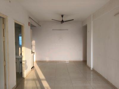 Living Room Image of 700 Sq.ft 2 BHK Apartment / Flat for sale in Signature Global The Millennia, Sector 37D Gurgaon for Rs. 7000000
