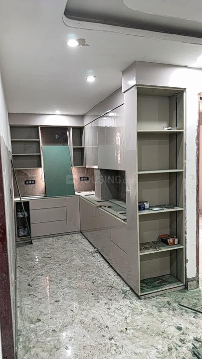 Shri Krishna Apartment Main Image 1