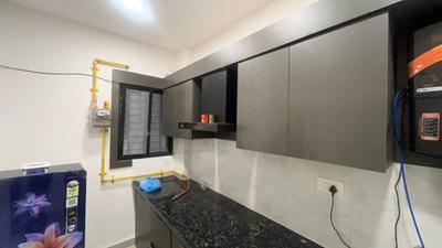 Kitchen Image of 350 Sq.ft 1 RK Builder Floor for rent in Mahalakshmi Nagar Indore for Rs. 16000