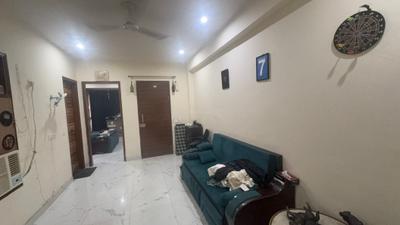 Living Room Image of 700 Sq.ft 1 BHK Builder Floor for rent in Sector 57 Gurgaon for Rs. 18000