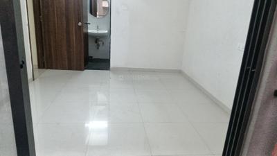 Bedroom Image of 1100 Sq.ft 2 BHK Apartment / Flat for rent in Mantra Montana, Dhanori Pune for Rs. 26000