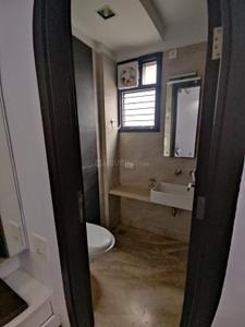 Bathroom Image of 1400 Sq.ft 3 BHK Builder Floor for rent in Tagore Garden Extension New Delhi for Rs. 44000