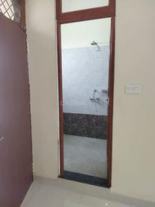 Bedroom Image of 900 Sq.ft 2 BHK Builder Floor for rent in Kunraghat Gorakhpur for Rs. 12000