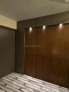 Bedroom Image of 2450 Sq.ft 4 BHK Apartment / Flat for rent in Happy Home Happy Glorious Phase 2, Vesu Surat for Rs. 75000