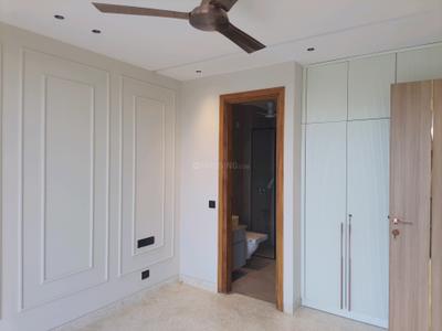Bedroom Image of 2000 Sq.ft 4 BHK Builder Floor for sale in DLF Phase 1 Gurgaon for Rs. 42100000