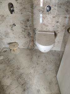 Common Bathroom Image of 650 Sq.ft 1 BHK Apartment / Flat for rent in Bhandup West Mumbai for Rs. 40000