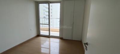Bedroom Image of 2300 Sq.ft 3 BHK Apartment / Flat for rent in DLF One Midtown, Karampura New Delhi for Rs. 130000