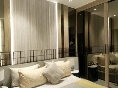 Bedroom Image of 3500 Sq.ft 5 BHK Apartment / Flat for sale in Santacruz West Mumbai for Rs. 129676300