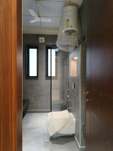 Common Bathroom Image of 2400 Sq.ft 4 BHK Builder Floor for sale in Indirapuram Ghaziabad for Rs. 36000000