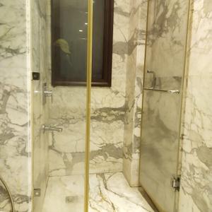 Bathroom Image of 1800 Sq.ft 3 BHK Builder Floor for rent in Nizamuddin East New Delhi for Rs. 240000