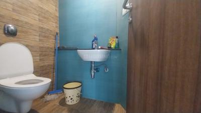Bathroom Image of 400 Sq.ft 1 BHK Apartment / Flat for sale in Lodha Crown, Thane West Thane for Rs. 5500000