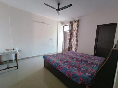 Bedroom Image of 1740 Sq.ft 3 BHK Apartment / Flat for sale in JBB BTW Grand Square, Badh Khalsa Sonipat for Rs. 10000000