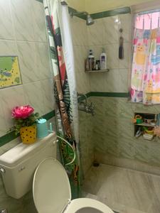 Bathroom Image of 1095 Sq.ft 2 BHK Apartment / Flat for sale in Beniapukur Kolkata for Rs. 9900000