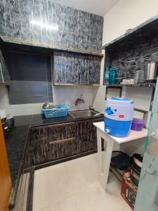 Kitchen Image of 837 Sq.ft 2 BHK Apartment / Flat for rent in Parsvnath Panchvati, Tajganj Agra for Rs. 25000
