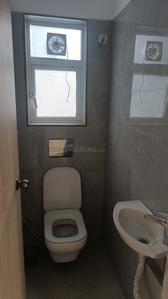 Bathroom Image of 650 Sq.ft 1 BHK Apartment / Flat for rent in Concrete Sai Swayam, Chembur Mumbai for Rs. 62000