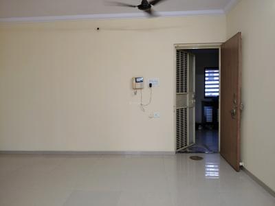 Living Room Image of 1050 Sq.ft 2 BHK Apartment / Flat for sale in Tharwani Rosabella, Kharghar Navi Mumbai for Rs. 15000000