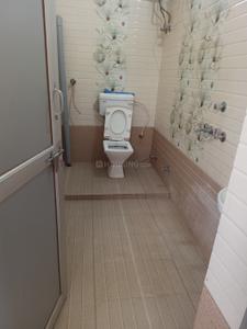 Bathroom Image of 800 Sq.ft 2 BHK Apartment / Flat for rent in Jai Narayan Vyas Colony Bikaner for Rs. 11000