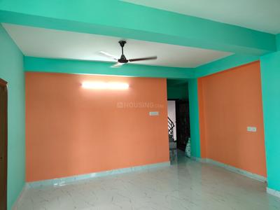 Living Room Image of 1200 Sq.ft 2 BHK Apartment / Flat for sale in Tangra Kolkata for Rs. 3000000