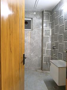 Common Bathroom Image of 1800 Sq.ft 4 BHK Builder Floor for sale in Vasundhara Ghaziabad for Rs. 21000000