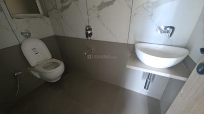 Image of 950 Sq.ft 3 BHK Apartment / Flat for rent in Suswagatam CHS Adityaraj Landmark, Vikhroli East, Mumbai for Rs. 70000