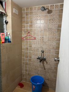Bathroom Image of 450 Sq.ft 1 BHK Apartment / Flat for rent in Laxminagar Nashik for Rs. 8500