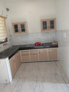 Kitchen Image of 1000 Sq.ft 2 BHK Builder Floor for rent in Bajwa Sunny Enclave Jandpur, Jandpur Mohali for Rs. 14500