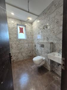 Image of 1250 Sq.ft 3 BHK Builder Floor for rent in Ramesh Nagar, New Delhi for Rs. 55000