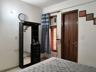 Bedroom Image of 1200 Sq.ft 4 BHK Builder Floor for rent in Sector 14 Gurgaon for Rs. 55000