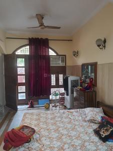 Bedroom Image of 900 Sq.ft 2 BHK Independent House for sale in Sector 10A Gurgaon for Rs. 30000000