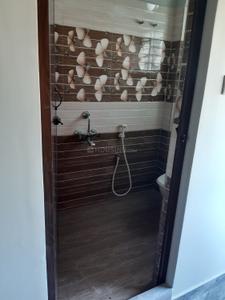 Bathroom Image of 725 Sq.ft 2 BHK Apartment / Flat for sale in Ambattur Chennai for Rs. 4200000