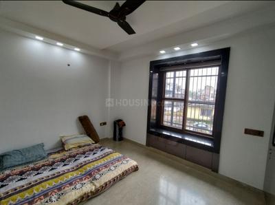 Bedroom Image of 1800 Sq.ft 3 BHK Apartment / Flat for rent in Patel Nagar New Delhi for Rs. 85000