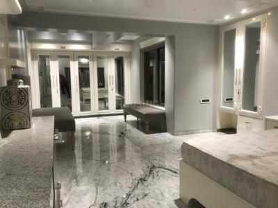 Hall Image of 6500 Sq.ft 5 BHK Villa for rent in Juhu Mumbai for Rs. 850000