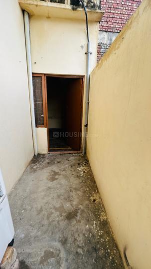 Om Nagar Colony Balcony 1