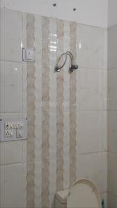 Bathroom Image of 2000 Sq.ft 3 BHK Independent House for rent in Sector 48 Noida for Rs. 33000