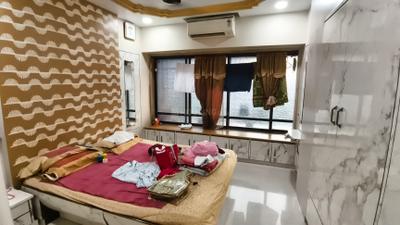 Bedroom Image of 1000 Sq.ft 3 BHK Apartment / Flat for sale in Malad East Mumbai for Rs. 25000000