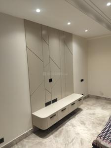 Bedroom Image of 1800 Sq.ft 3 BHK Builder Floor for rent in Rajouri Garden New Delhi for Rs. 80000