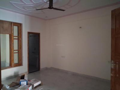 Bedroom Image of 2500 Sq.ft 4 BHK Builder Floor for rent in Sector 112 Noida for Rs. 50000