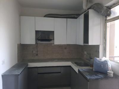 Kitchen Image of 800 Sq.ft 2 BHK Apartment / Flat for rent in Suncity Avenue 76, Sector 76 Gurgaon for Rs. 35500