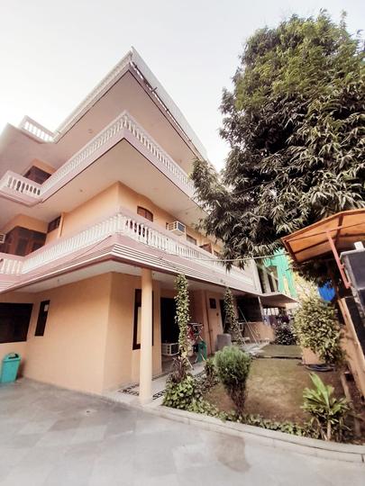 Building Image of Cloud Nine Rooms  in Sector 46, Gurgaon