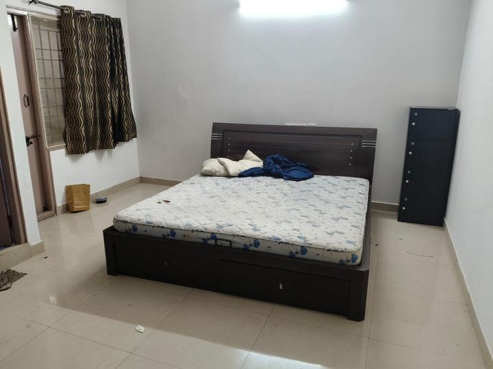 view apartment Bedroom 1