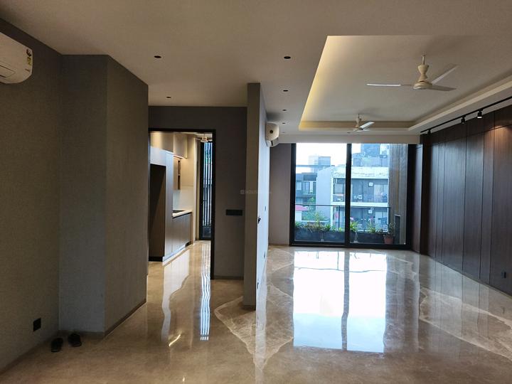 Sector 25, DLF Phase 2 Main Image 1