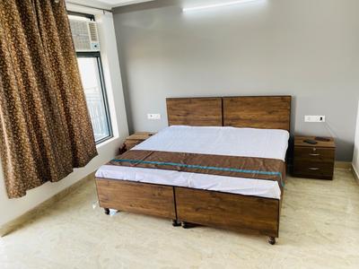 Bedroom Image of Urbanroomz Coliving PG in Sector 53, Gurgaon