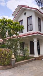 Image of 4050 Sq.ft 4 BHK Villa for rent in Vrundavan Shree Vrundavan Villa 6, Science City, Ahmedabad for Rs. 85000